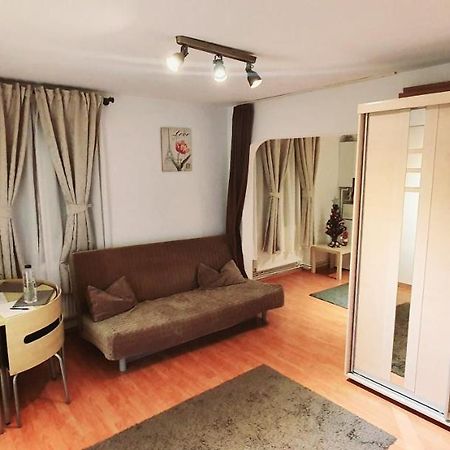 Patria Studio Bukarest Kültér fotó