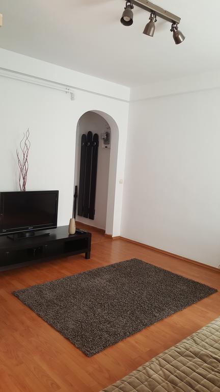 Patria Studio Bukarest Kültér fotó