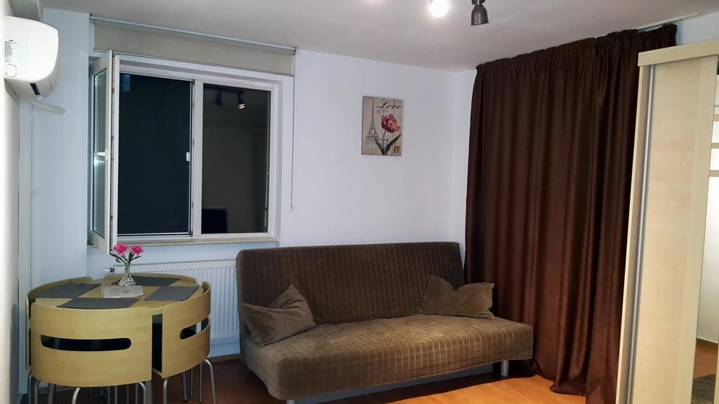 Patria Studio Bukarest Kültér fotó